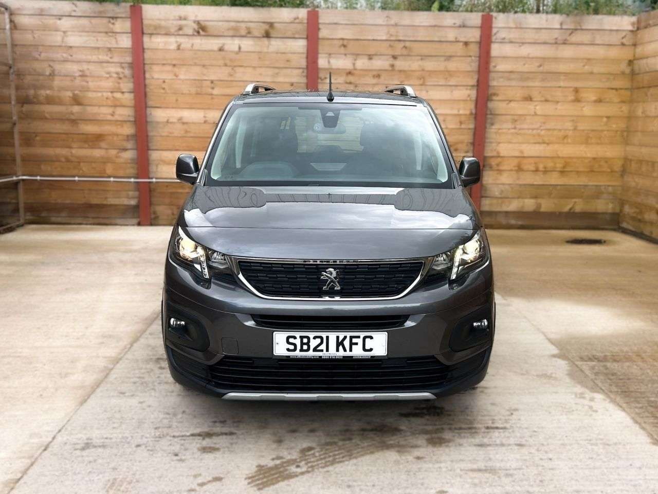 2021 PEUGEOT RIFTER 2021 PEUGEOT RIFTER