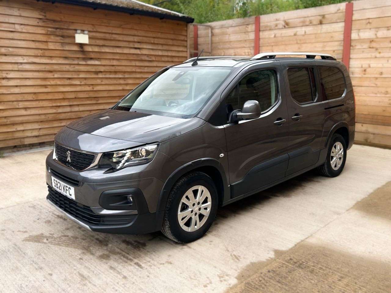 2021 PEUGEOT RIFTER 2021 PEUGEOT RIFTER