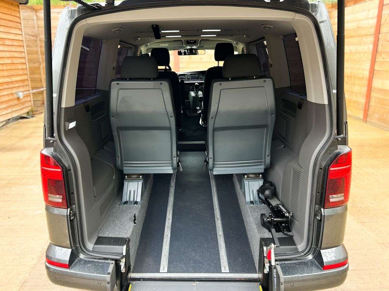 2021 VOLKSWAGEN TRANSPORTER 2021 VOLKSWAGEN TRANSPORTER