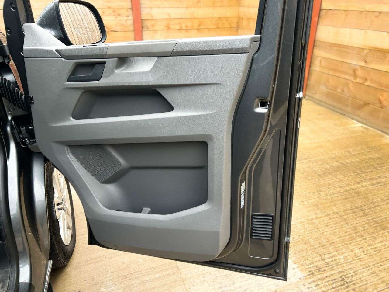 2021 VOLKSWAGEN TRANSPORTER 2021 VOLKSWAGEN TRANSPORTER