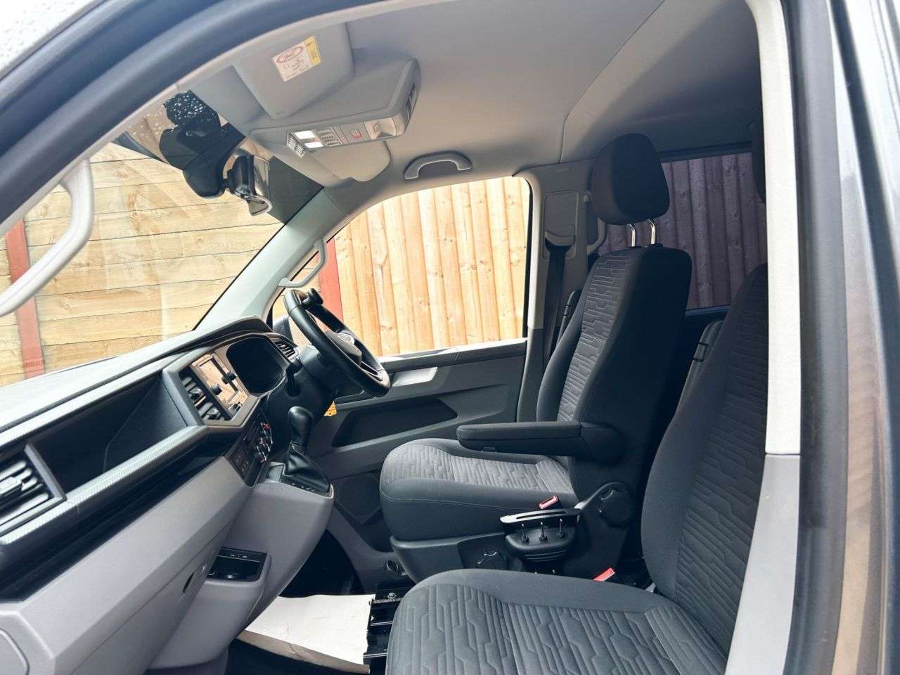 2021 VOLKSWAGEN TRANSPORTER 2021 VOLKSWAGEN TRANSPORTER