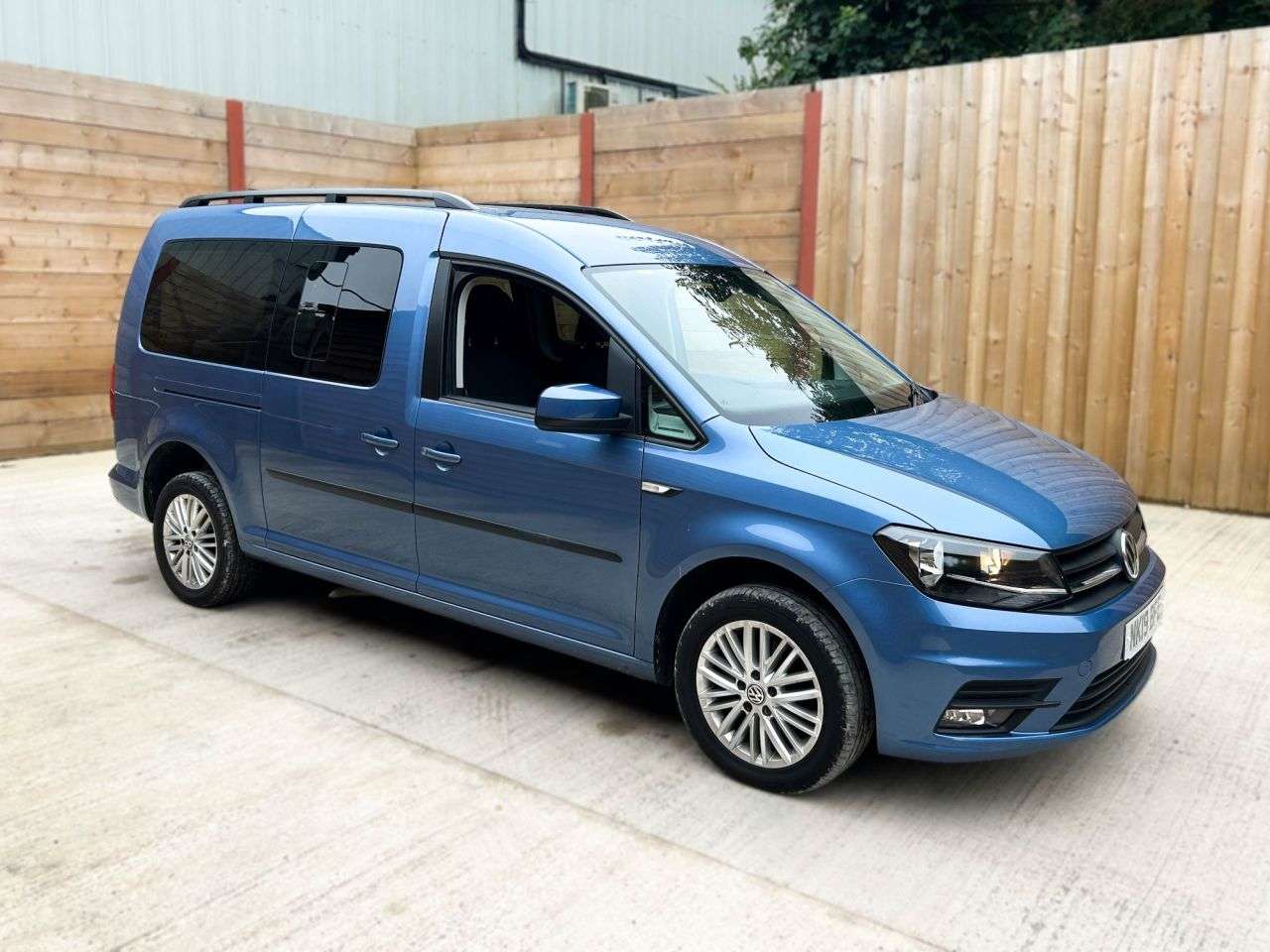 A 2019 VOLKSWAGEN CADDY MAXI 5 Seat Wheelchair Accessible Disabled Access Vehicle WAV A 2019 VOLKSWAGEN CADDY MAXI 5 Seat Wheelchair Accessible Disabled Access Vehicle WAV