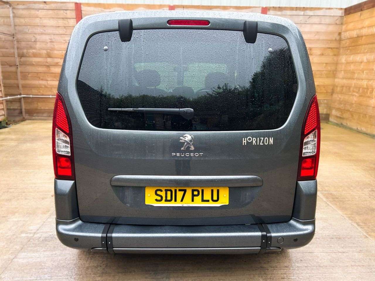 2017 PEUGEOT PARTNER TEPEE 2017 PEUGEOT PARTNER TEPEE