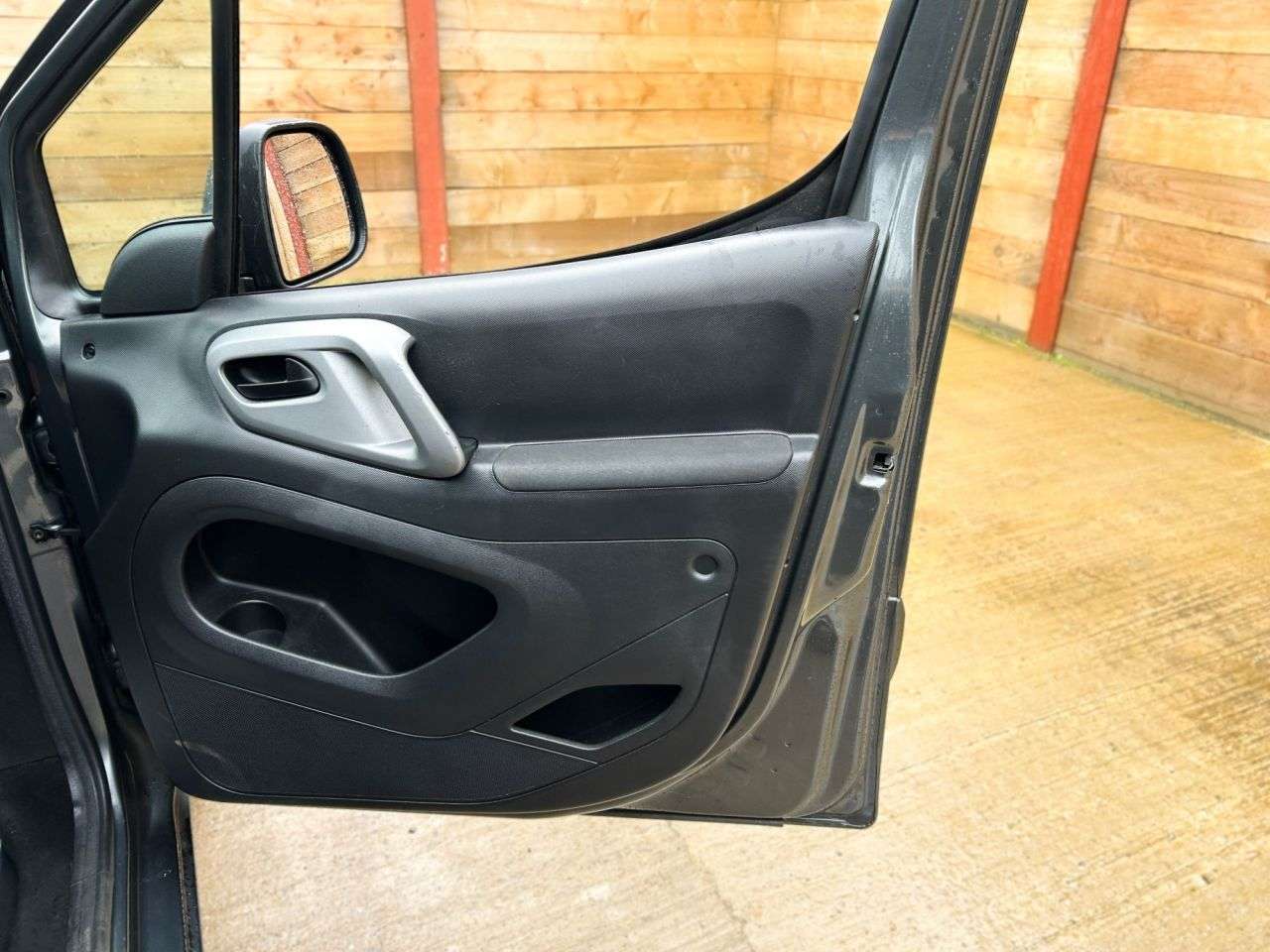 2017 PEUGEOT PARTNER TEPEE 2017 PEUGEOT PARTNER TEPEE