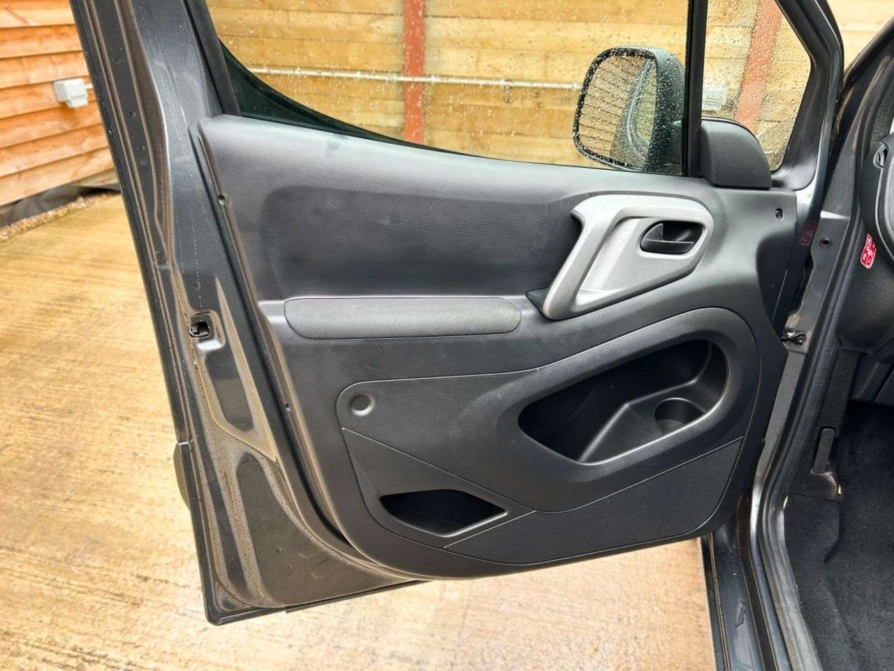 2017 PEUGEOT PARTNER TEPEE 2017 PEUGEOT PARTNER TEPEE