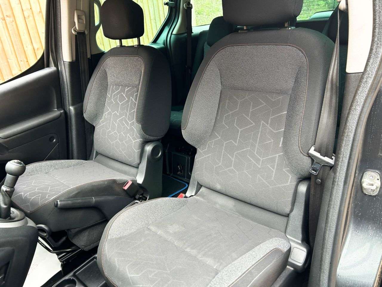 2017 PEUGEOT PARTNER TEPEE 2017 PEUGEOT PARTNER TEPEE