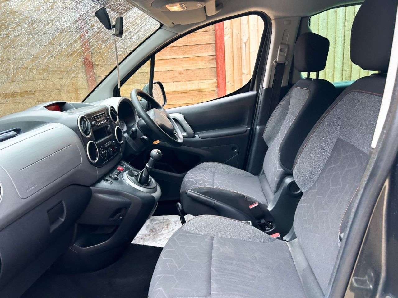 2017 PEUGEOT PARTNER TEPEE 2017 PEUGEOT PARTNER TEPEE