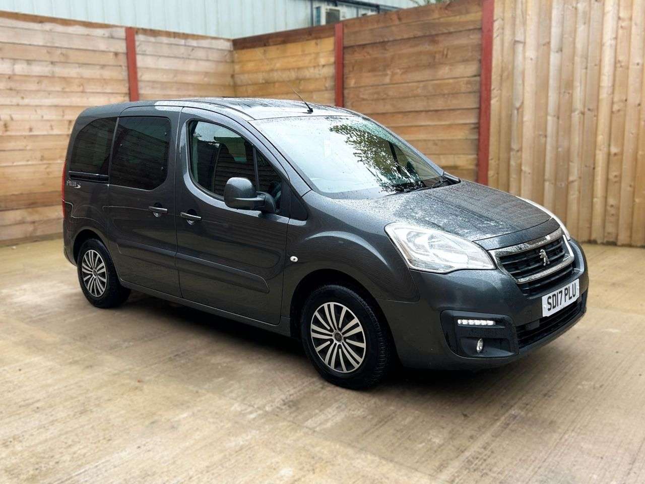 A 2017 PEUGEOT PARTNER TEPEE 5 Seat Wheelchair Accessible Disabled Access Vehicle WAV A 2017 PEUGEOT PARTNER TEPEE 5 Seat Wheelchair Accessible Disabled Access Vehicle WAV