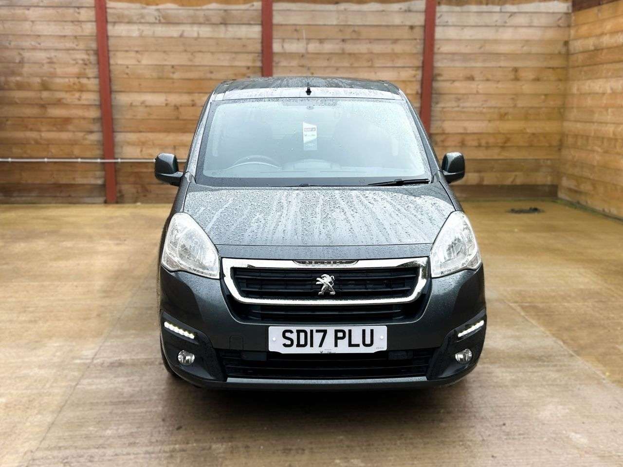 2017 PEUGEOT PARTNER TEPEE 2017 PEUGEOT PARTNER TEPEE