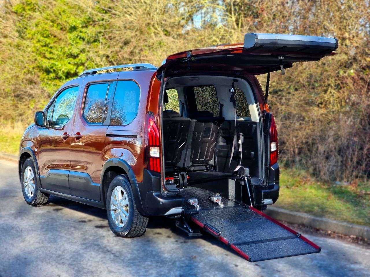 A 2021 PEUGEOT RIFTER 3 Seat Petrol Auto Wheelchair Accessible Disabled Access Vehicle WAV A 2021 PEUGEOT RIFTER 3 Seat Petrol Auto Wheelchair Accessible Disabled Access Vehicle WAV