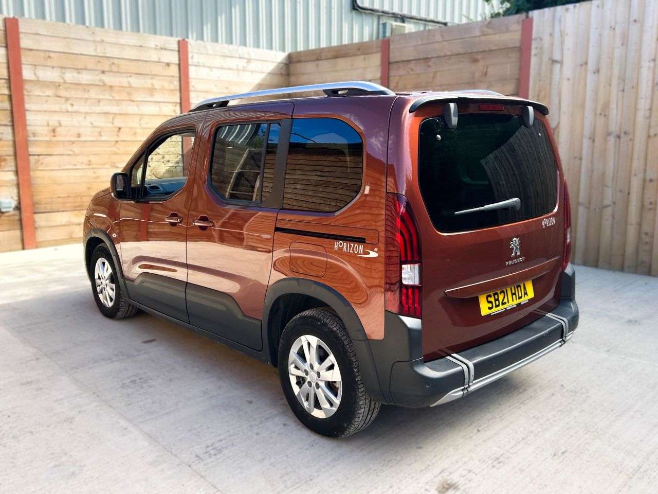 2021 PEUGEOT RIFTER 2021 PEUGEOT RIFTER