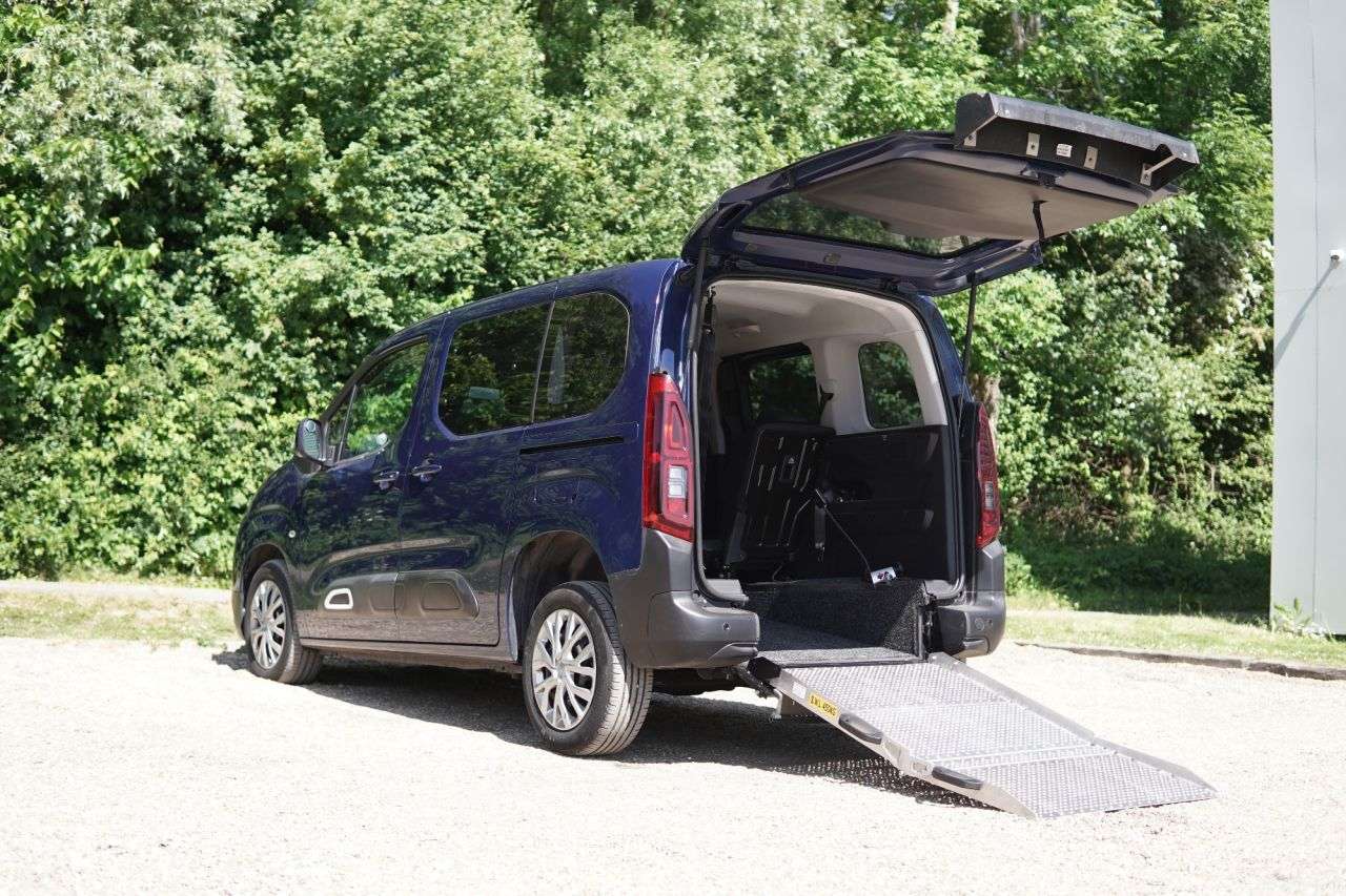 A 2020 CITROEN BERLINGO 3 Seat Auto Wheelchair Accessible Disabled Access Vehicle WAV A 2020 CITROEN BERLINGO 3 Seat Auto Wheelchair Accessible Disabled Access Vehicle WAV