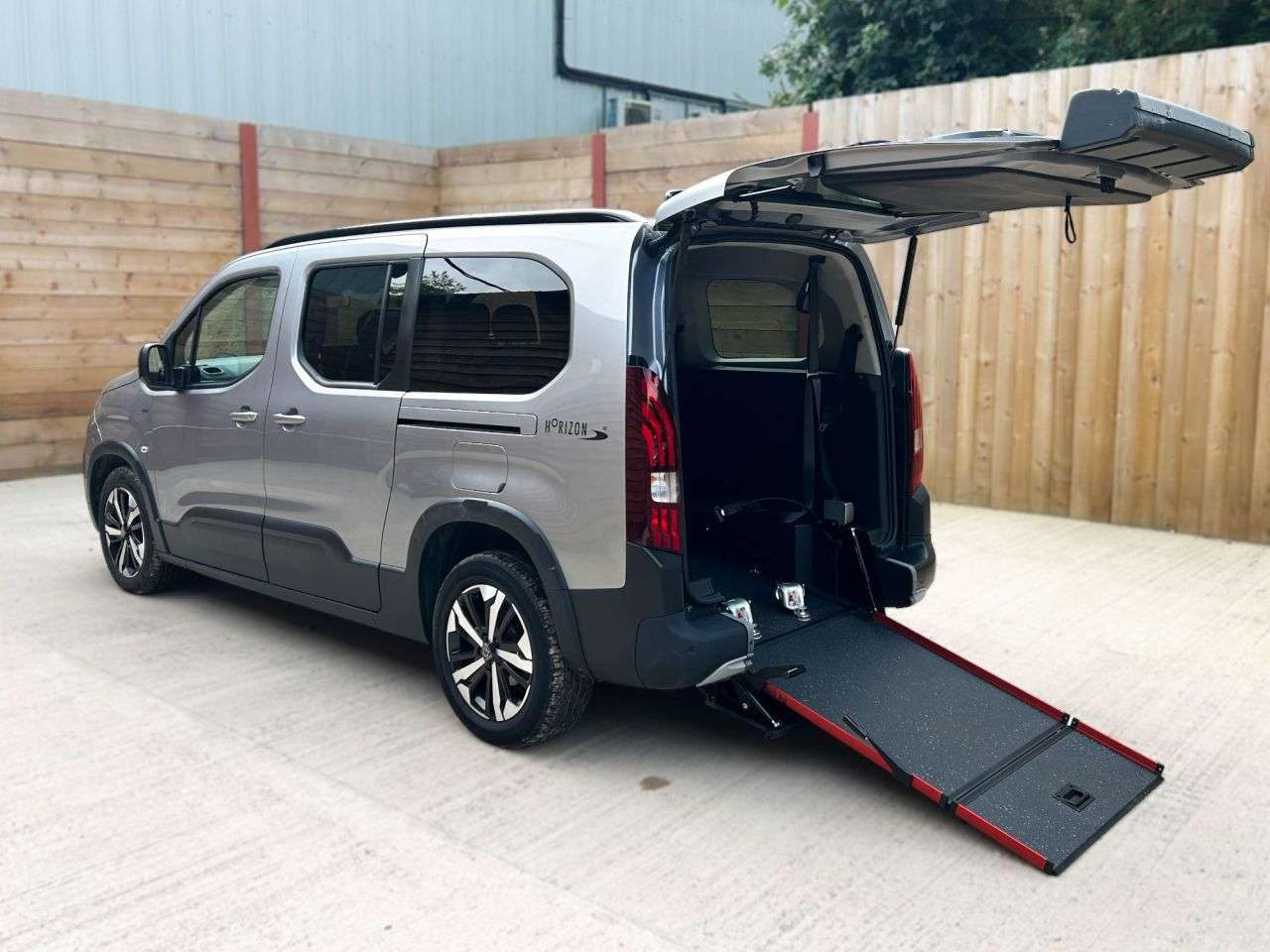 A 2024 PEUGEOT RIFTER L2 LWB 3 Seat Wheelchair Accessible Disabled Access Vehicle WAV A 2024 PEUGEOT RIFTER L2 LWB 3 Seat Wheelchair Accessible Disabled Access Vehicle WAV