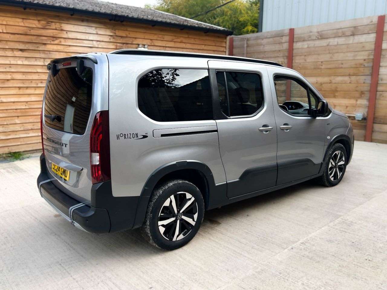 2024 PEUGEOT RIFTER 2024 PEUGEOT RIFTER