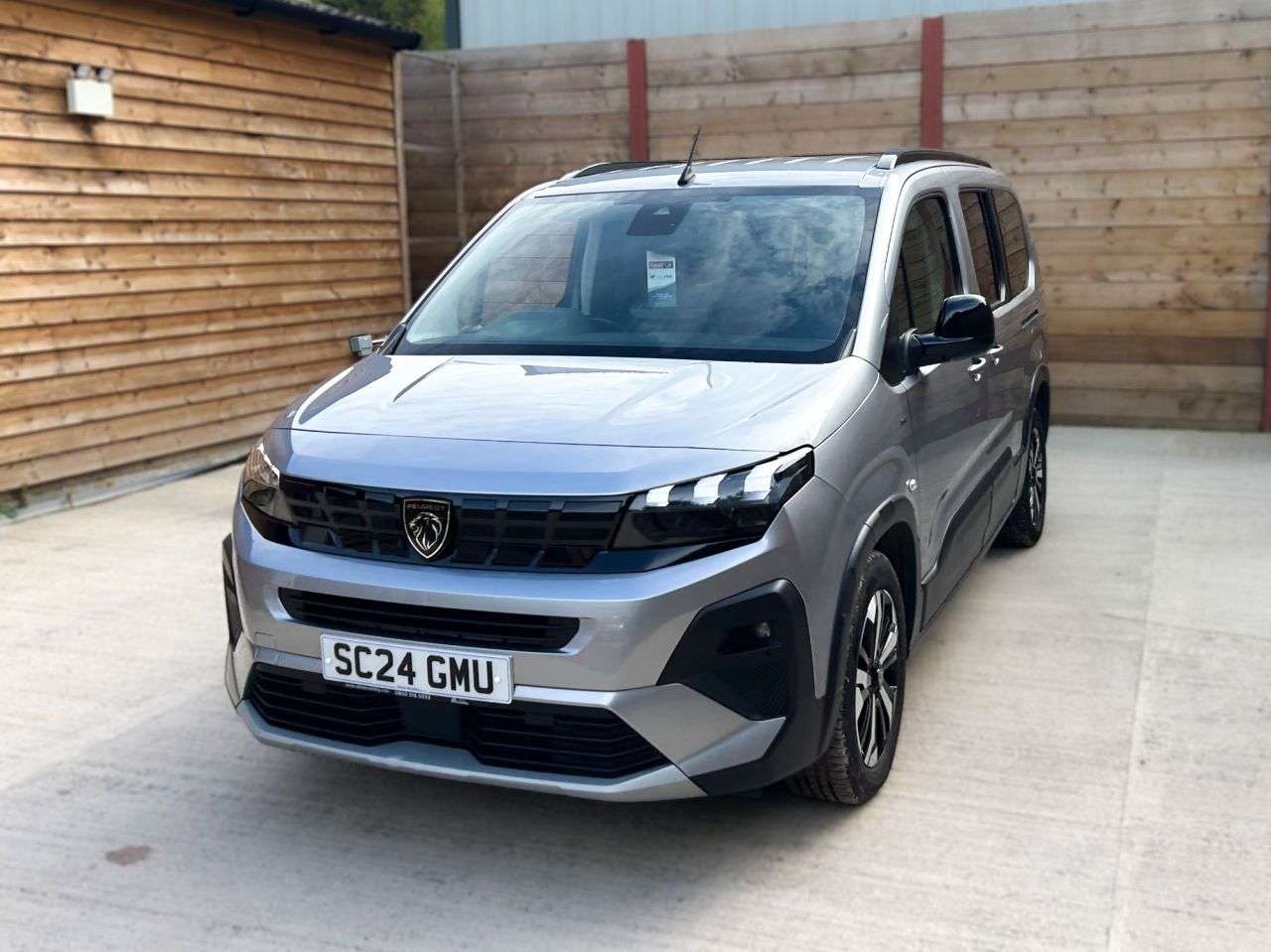 2024 PEUGEOT RIFTER 2024 PEUGEOT RIFTER