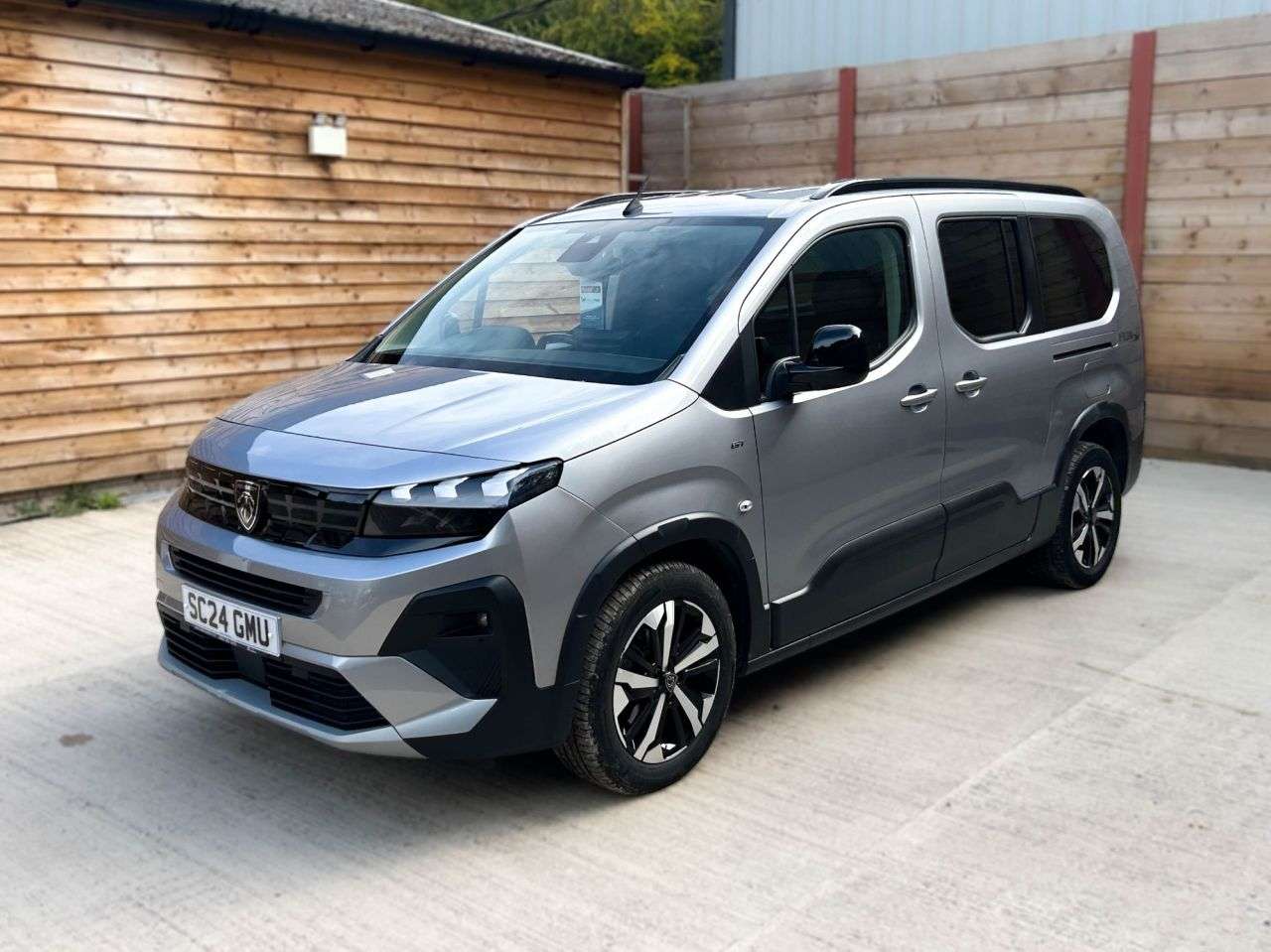 2024 PEUGEOT RIFTER 2024 PEUGEOT RIFTER