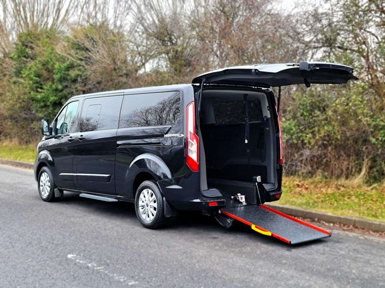 A 2021 FORD TOURNEO CUSTOM L2 LWB Twin Wheelchair 5 Seat Auto Wheelchair Accessible Disabled Access Ve A 2021 FORD TOURNEO CUSTOM L2 LWB Twin Wheelchair 5 Seat Auto Wheelchair Accessible Disabled Access Ve