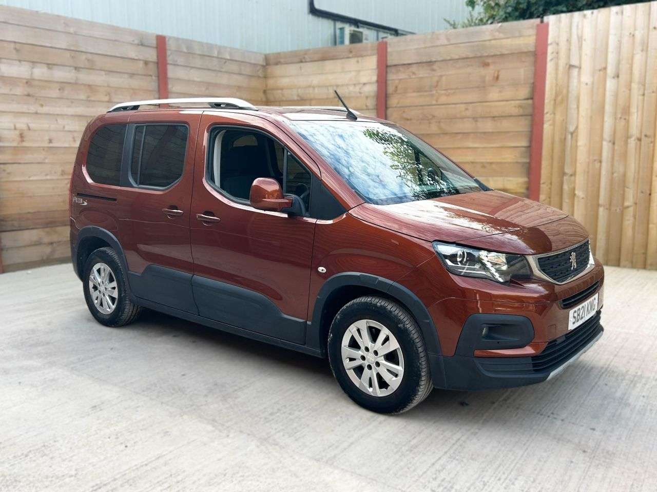 A 2021 PEUGEOT RIFTER Petrol Auto Wheelchair Accessible Disabled Access Vehicle WAV A 2021 PEUGEOT RIFTER Petrol Auto Wheelchair Accessible Disabled Access Vehicle WAV