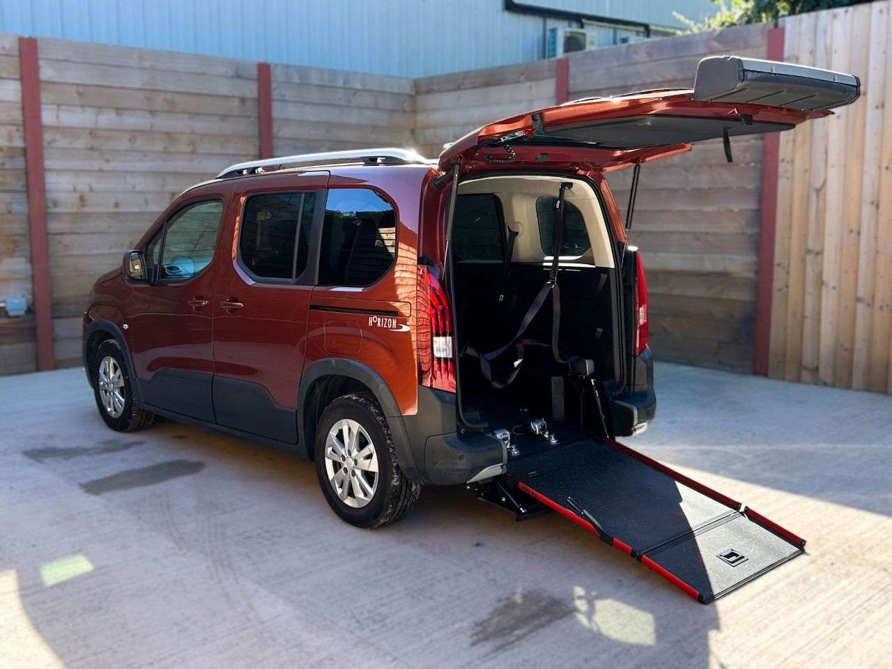 A 2021 PEUGEOT RIFTER 3 Seat Petrol Auto Wheelchair Accessible Disabled Access Vehicle WAV A 2021 PEUGEOT RIFTER 3 Seat Petrol Auto Wheelchair Accessible Disabled Access Vehicle WAV