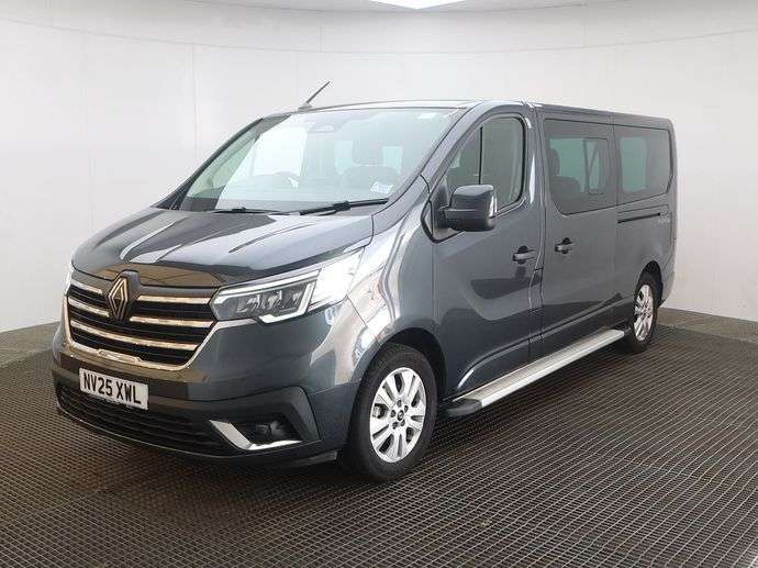 A 2025 RENAULT TRAFIC L2 LWB LL30 6 Seat Wheelchair Accessible Disabled Access Vehicle WAV A 2025 RENAULT TRAFIC L2 LWB LL30 6 Seat Wheelchair Accessible Disabled Access Vehicle WAV