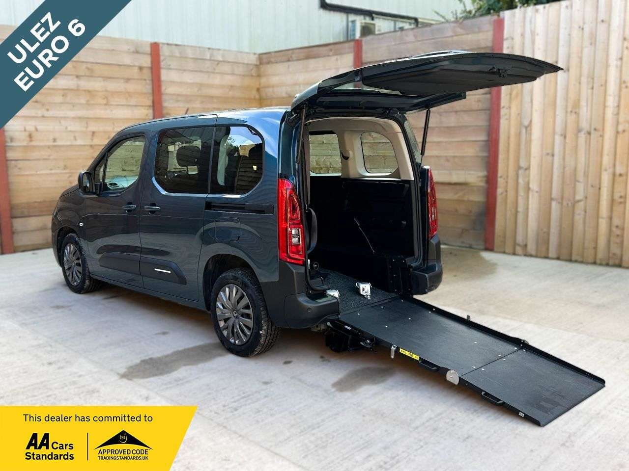 A 2025 CITROEN BERLINGO 3 Seat Auto Wheelchair Accessible Disabled Access Vehicle WAV A 2025 CITROEN BERLINGO 3 Seat Auto Wheelchair Accessible Disabled Access Vehicle WAV
