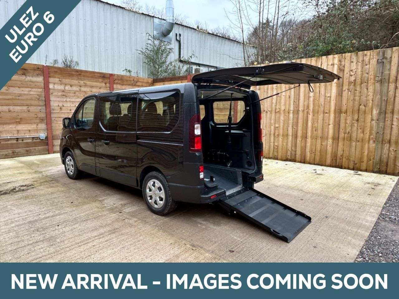 A 2023 RENAULT TRAFIC 5 Seat Auto Wheelchair Accessible Disabled Access Vehicle WAV A 2023 RENAULT TRAFIC 5 Seat Auto Wheelchair Accessible Disabled Access Vehicle WAV