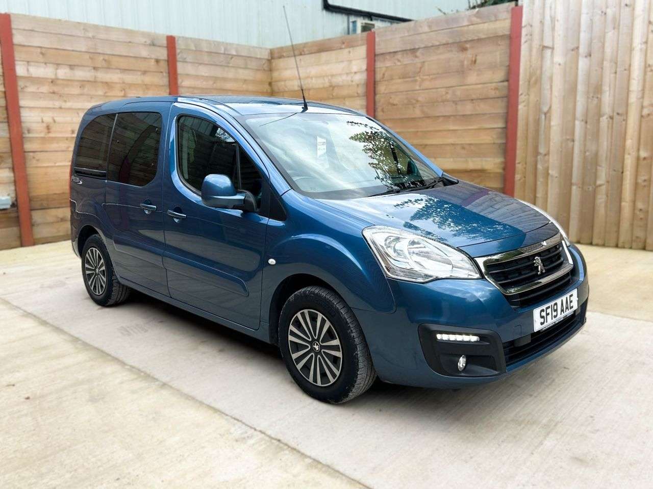 A 2019 PEUGEOT PARTNER TEPEE 3 Seat Wheelchair Accessible Disabled Access Vehicle WAV A 2019 PEUGEOT PARTNER TEPEE 3 Seat Wheelchair Accessible Disabled Access Vehicle WAV