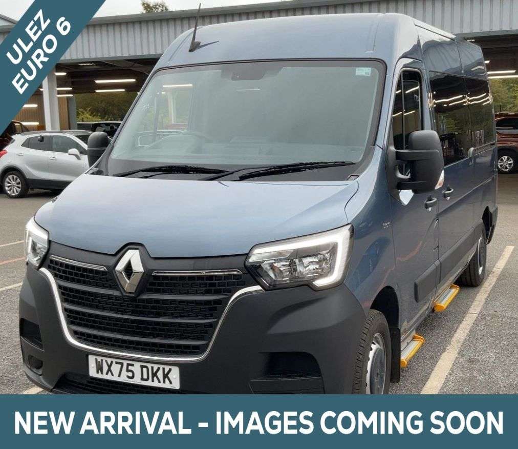 A 2025 RENAULT MASTER MWB Auto Wheelchair Accessible Disabled Access Vehicle WAV A 2025 RENAULT MASTER MWB Auto Wheelchair Accessible Disabled Access Vehicle WAV