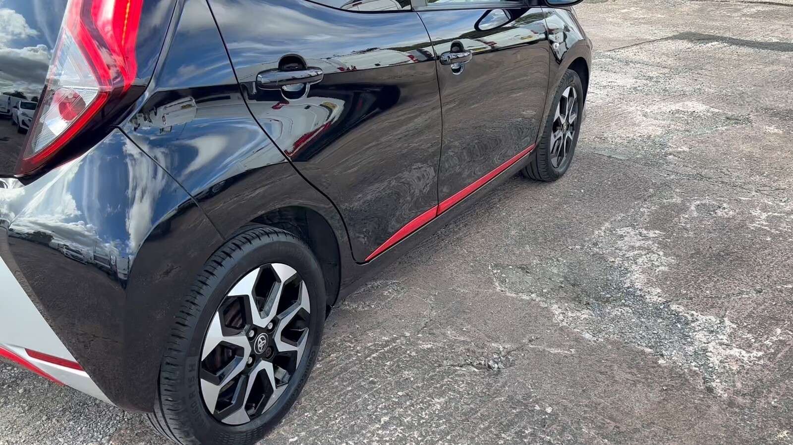 2019 TOYOTA AYGO 2019 TOYOTA AYGO