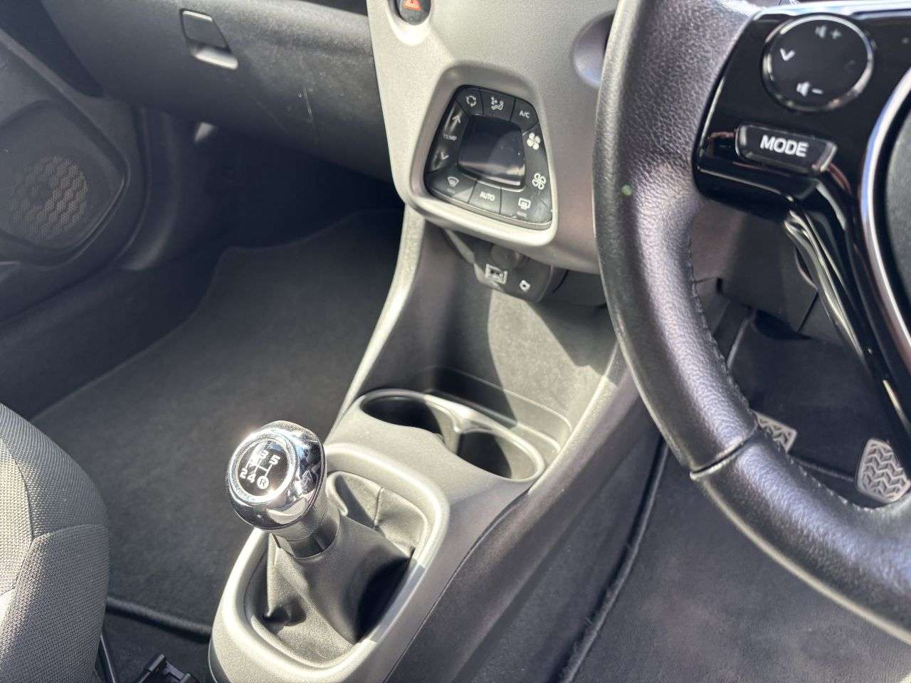 2019 TOYOTA AYGO 2019 TOYOTA AYGO