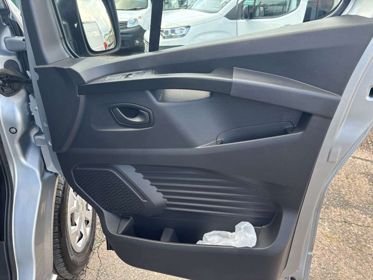 2022 RENAULT TRAFIC 2022 RENAULT TRAFIC