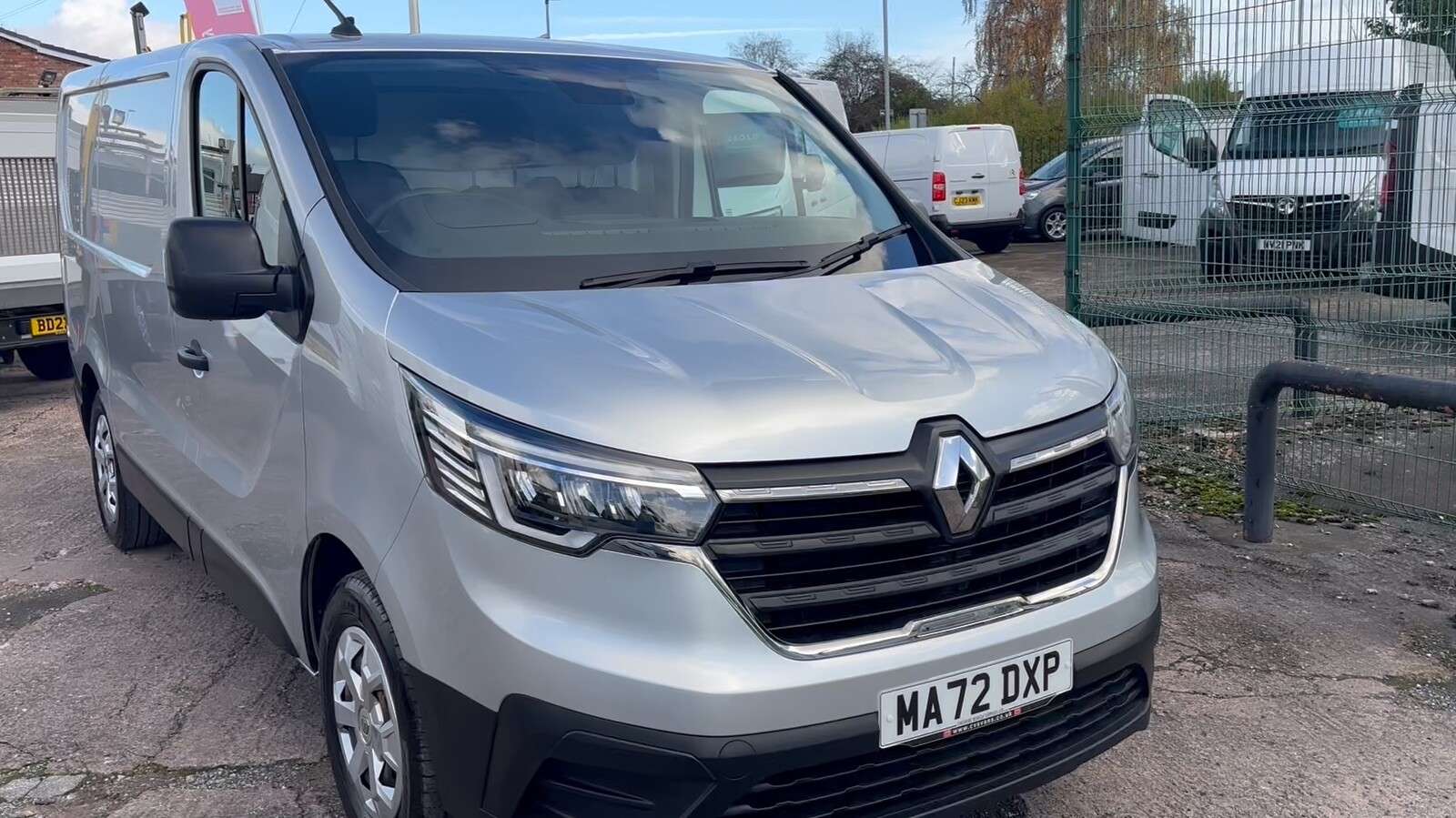 2022 RENAULT TRAFIC 2022 RENAULT TRAFIC