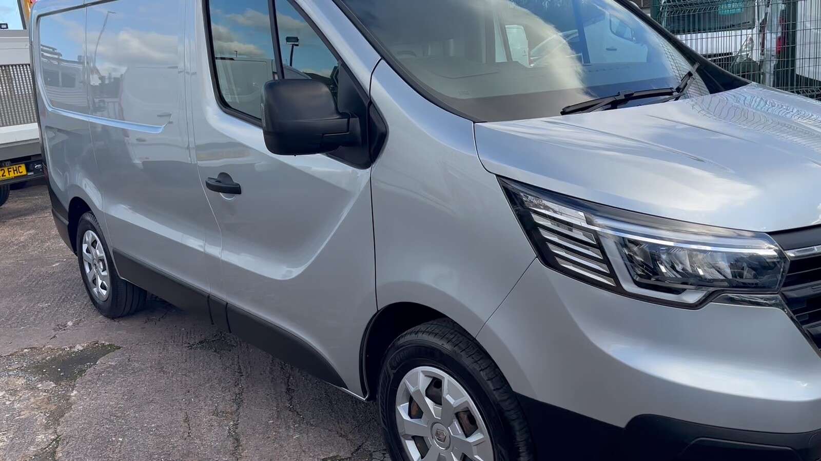 2022 RENAULT TRAFIC 2022 RENAULT TRAFIC