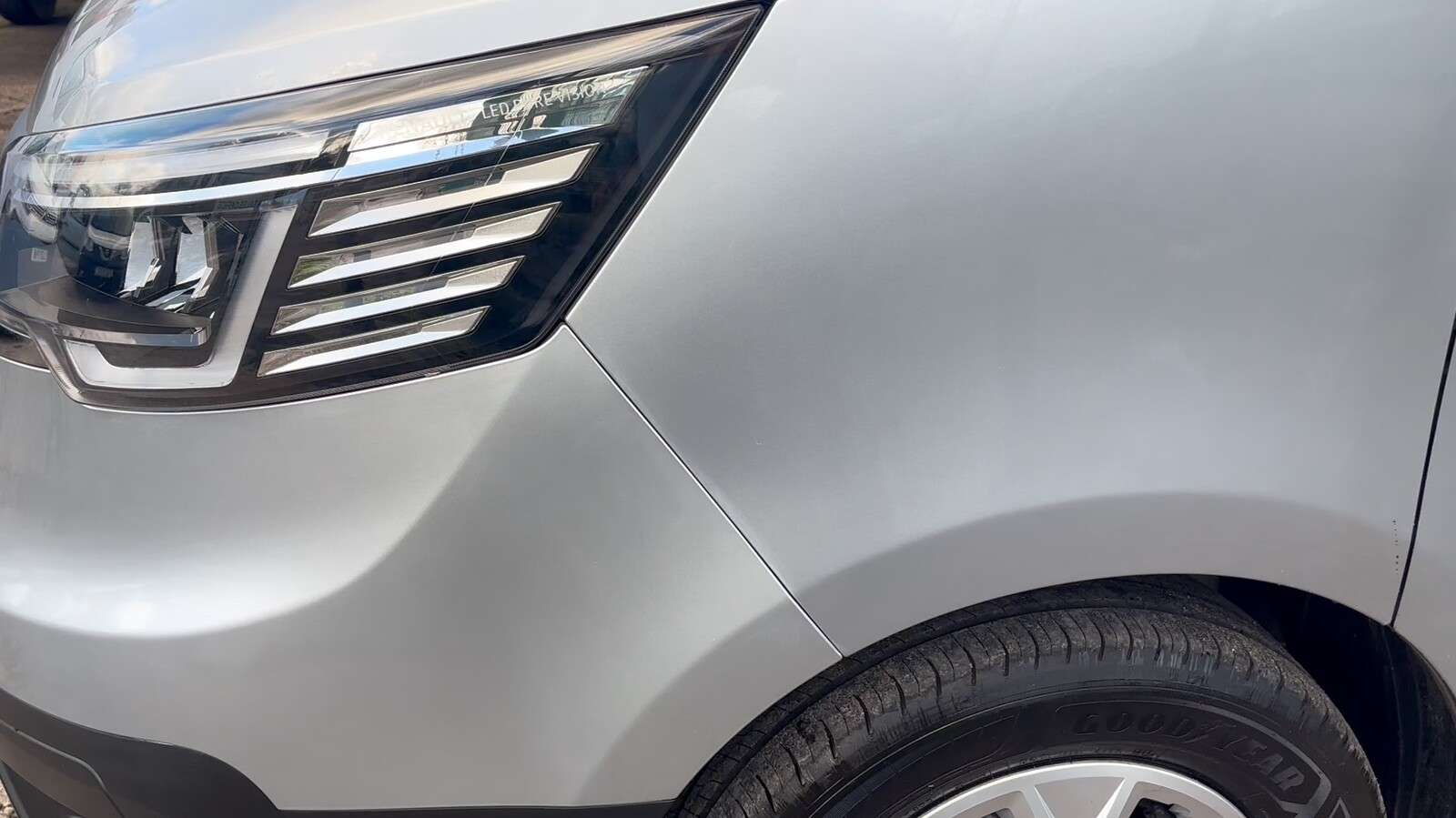 2022 RENAULT TRAFIC 2022 RENAULT TRAFIC