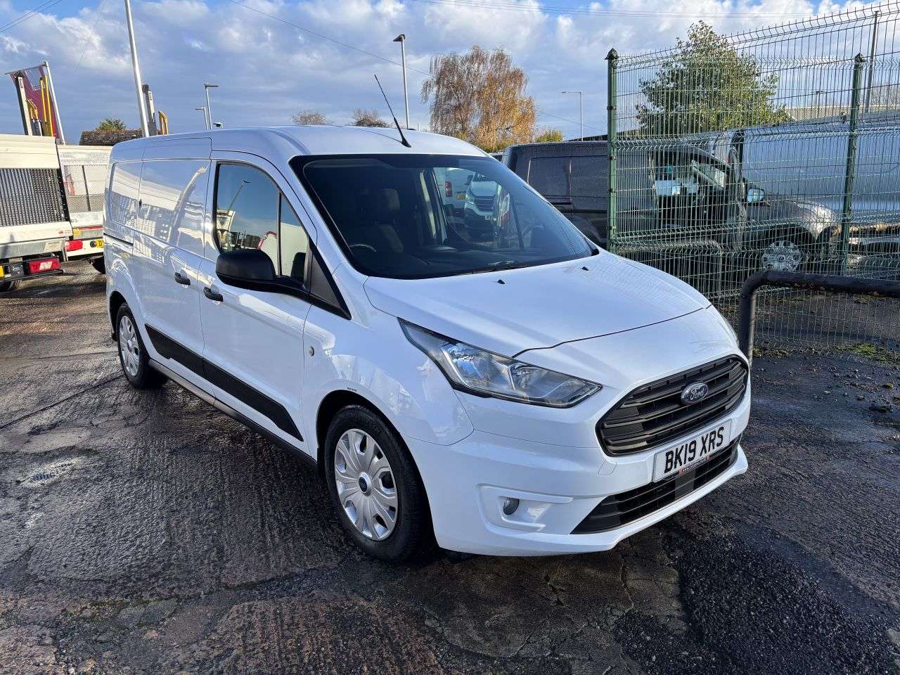 A 2019 FORD TRANSIT CONNECT 1.5 240 EcoBlue Trend Panel Van 5dr Diesel Manual L2 Euro 6 (s/s) (100 ps) A 2019 FORD TRANSIT CONNECT 1.5 240 EcoBlue Trend Panel Van 5dr Diesel Manual L2 Euro 6 (s/s) (100 ps)