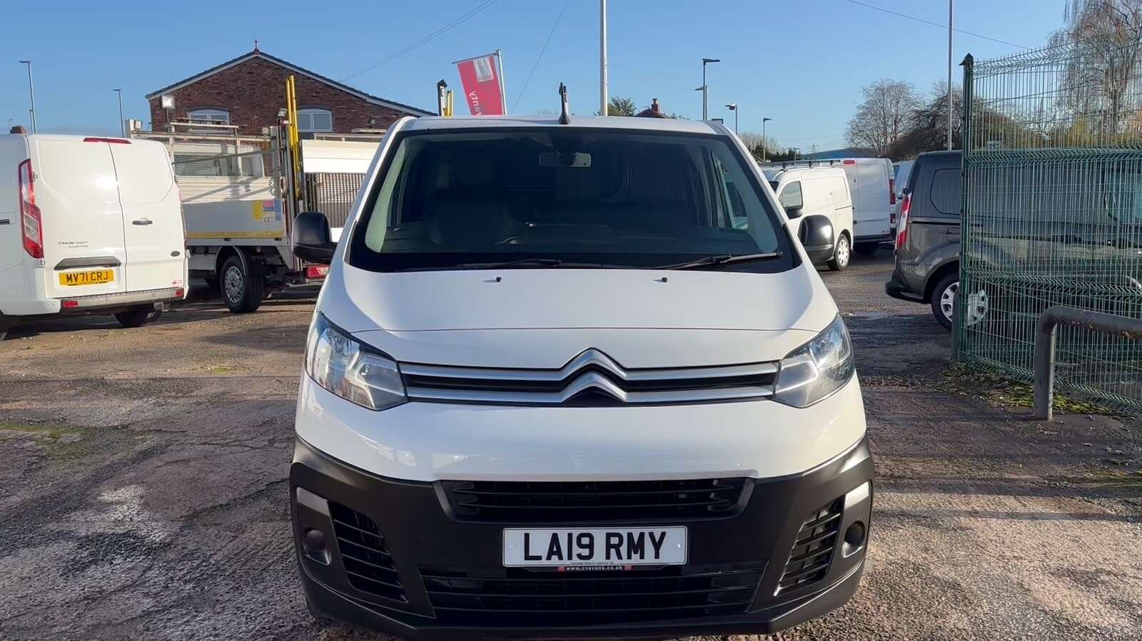 A 2019 CITROEN DISPATCH 1.5 BlueHDi 1000 Enterprise XS Panel Van 6dr Diesel Manual FWD 1 Euro 6 (s/ A 2019 CITROEN DISPATCH 1.5 BlueHDi 1000 Enterprise XS Panel Van 6dr Diesel Manual FWD 1 Euro 6 (s/