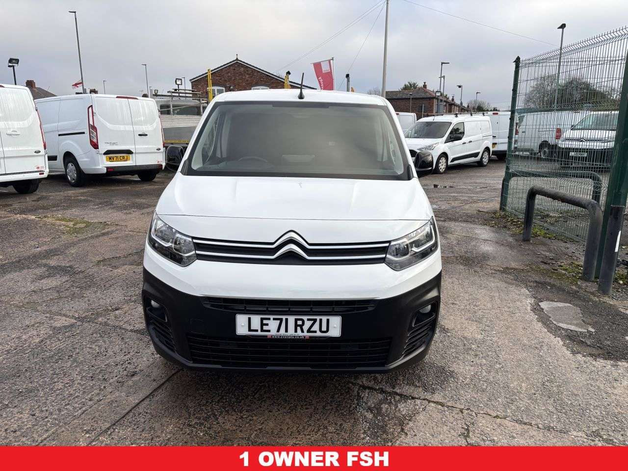 A 2022 CITROEN BERLINGO 1.5 BlueHDi 1000 Enterprise M Pro Panel Van 5dr Diesel Manual SWB Euro 6 (s A 2022 CITROEN BERLINGO 1.5 BlueHDi 1000 Enterprise M Pro Panel Van 5dr Diesel Manual SWB Euro 6 (s