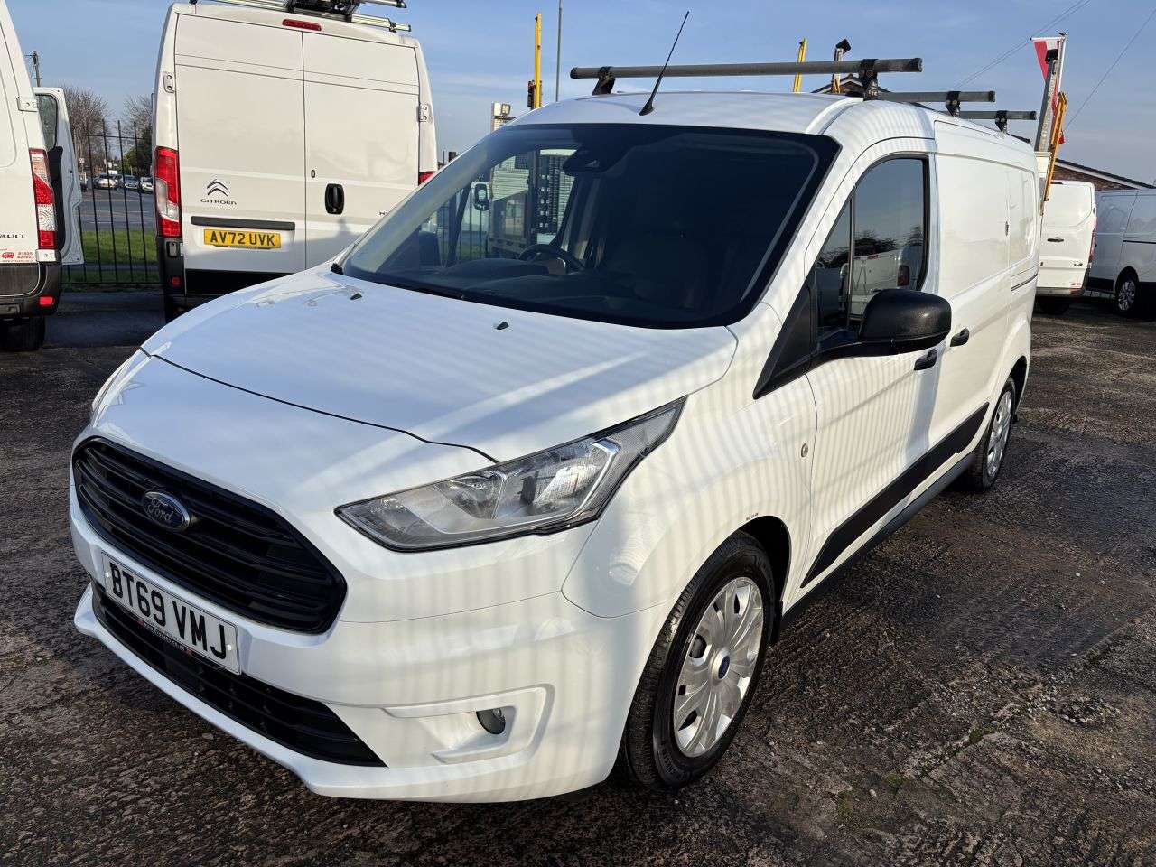 A 2019 FORD TRANSIT CONNECT 1.5 240 EcoBlue Trend Panel Van 5dr Diesel Manual L2 Euro 6 (s/s) (100 ps) A 2019 FORD TRANSIT CONNECT 1.5 240 EcoBlue Trend Panel Van 5dr Diesel Manual L2 Euro 6 (s/s) (100 ps)