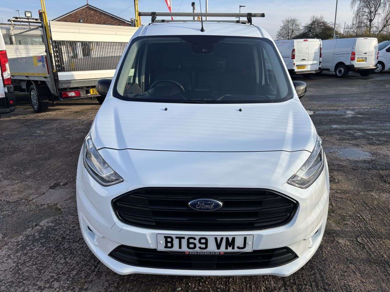 A 2019 FORD TRANSIT CONNECT 1.5 240 EcoBlue Trend Panel Van 5dr Diesel Manual L2 Euro 6 (s/s) (100 ps) A 2019 FORD TRANSIT CONNECT 1.5 240 EcoBlue Trend Panel Van 5dr Diesel Manual L2 Euro 6 (s/s) (100 ps)