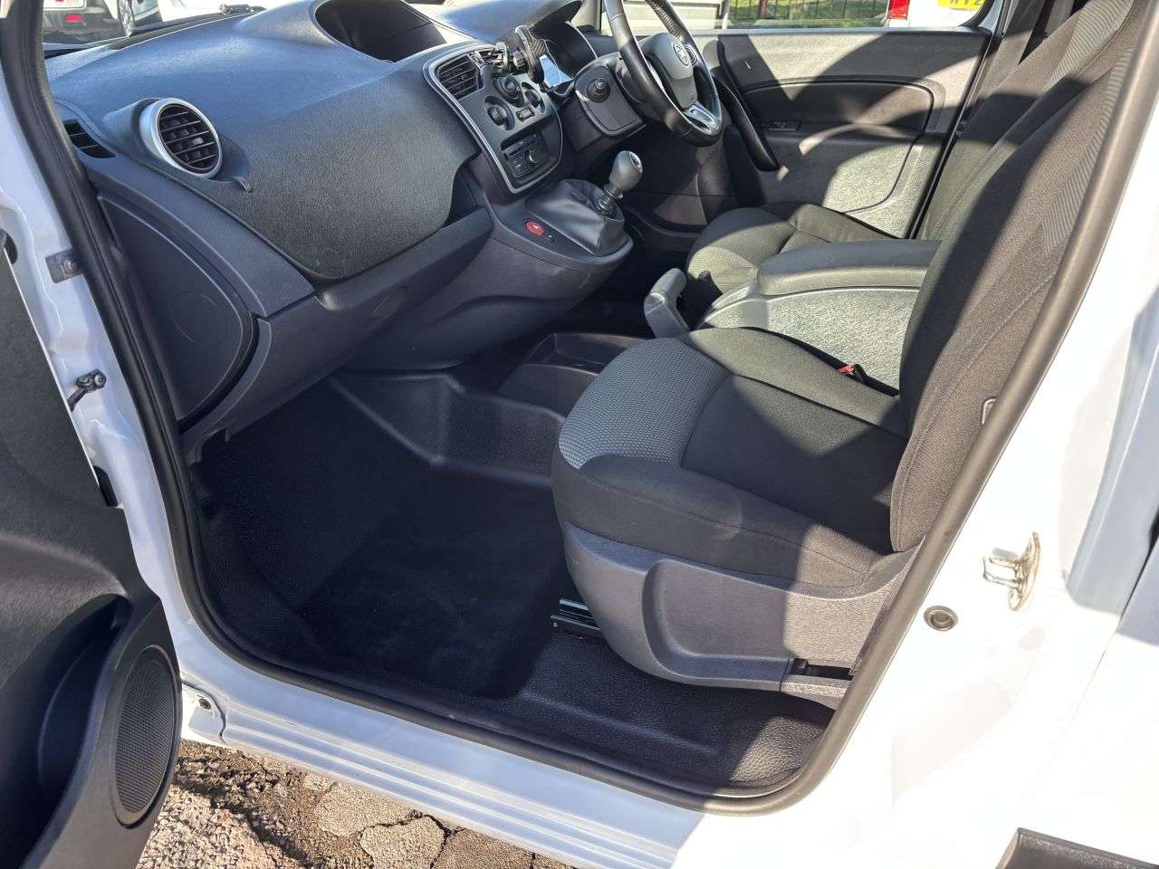 2021 NISSAN NV250 2021 NISSAN NV250