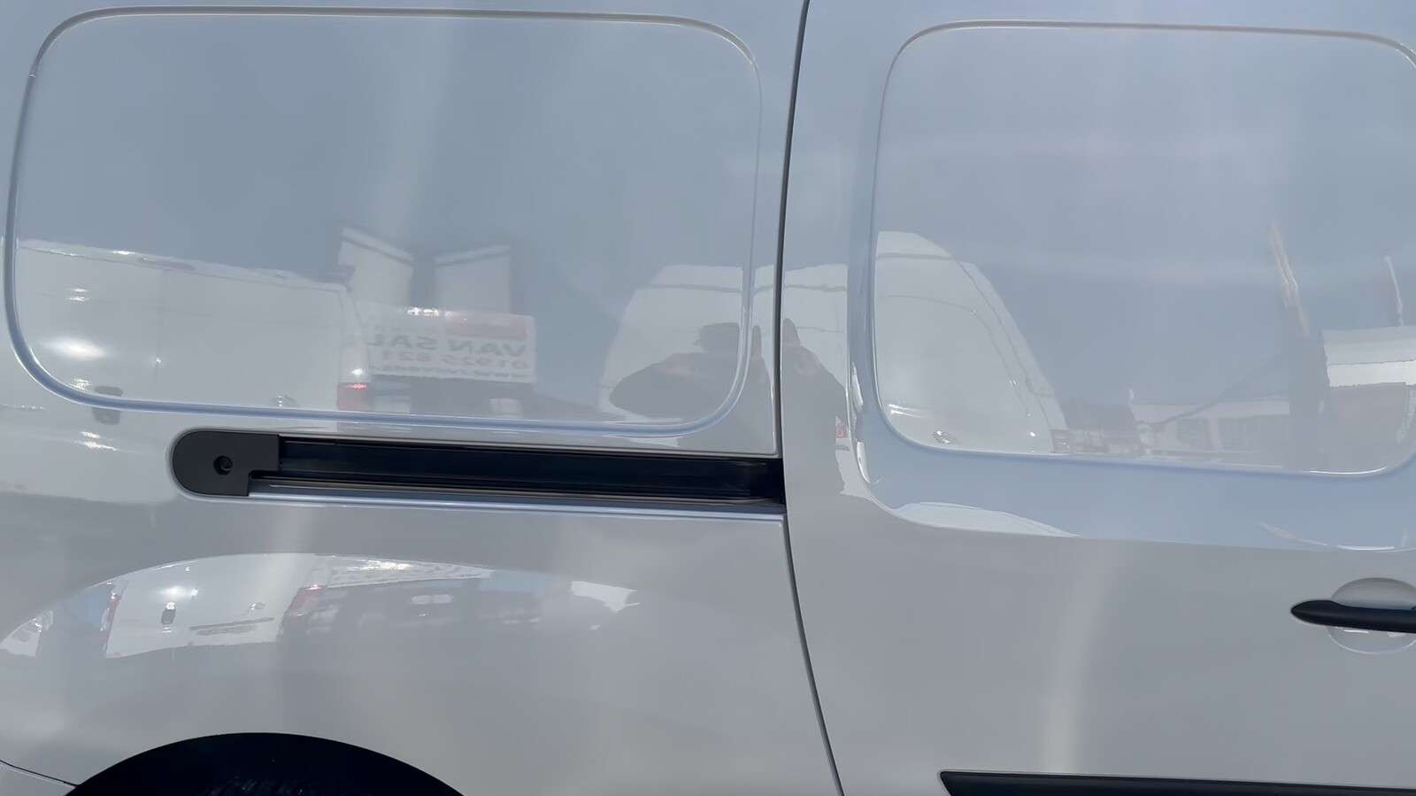 2021 NISSAN NV250 2021 NISSAN NV250