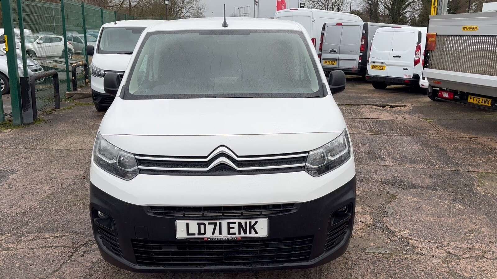A 2021 CITROEN BERLINGO 1.5 BlueHDi 650 Enterprise M Pro Panel Van 5dr Diesel Manual SWB Euro 6 (75 A 2021 CITROEN BERLINGO 1.5 BlueHDi 650 Enterprise M Pro Panel Van 5dr Diesel Manual SWB Euro 6 (75