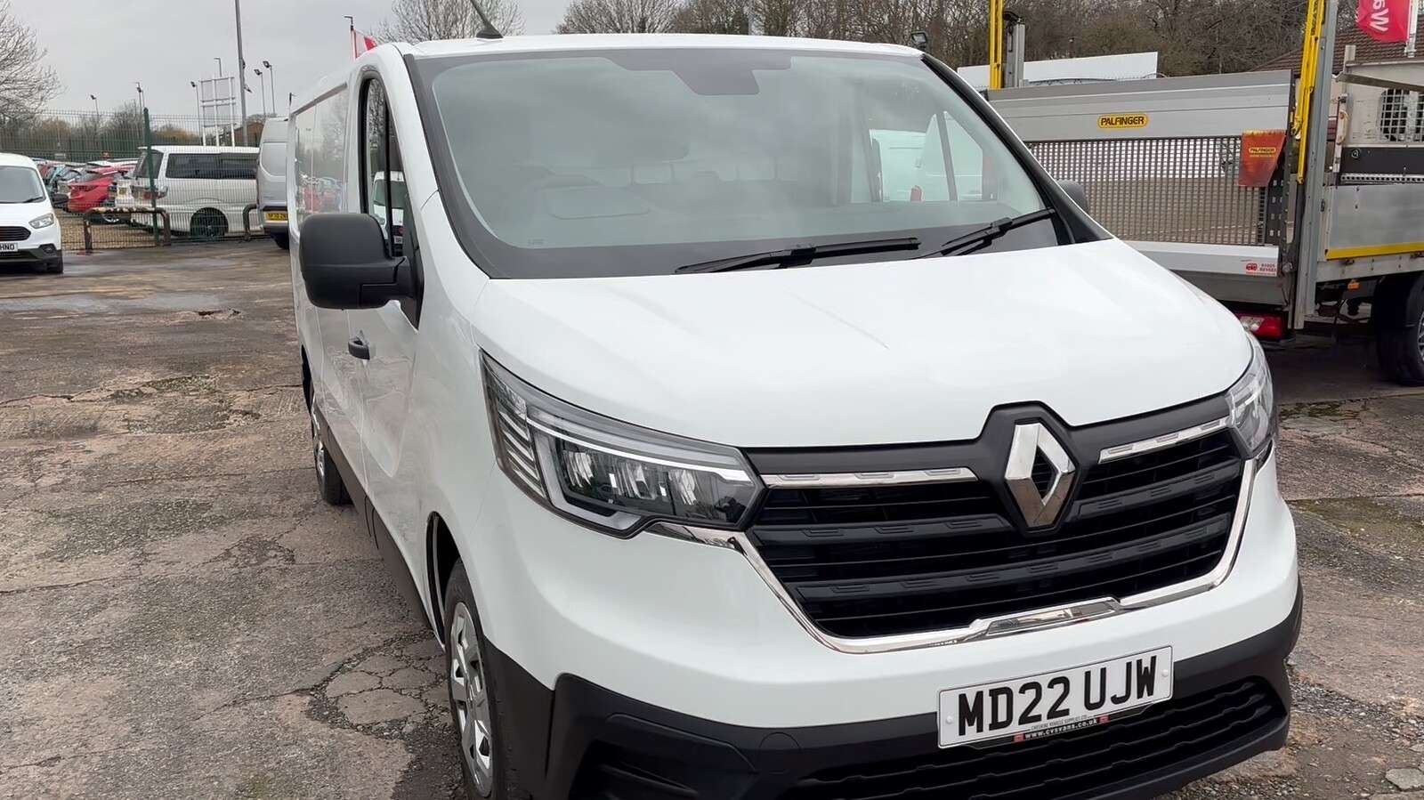 2022 RENAULT TRAFIC 2022 RENAULT TRAFIC