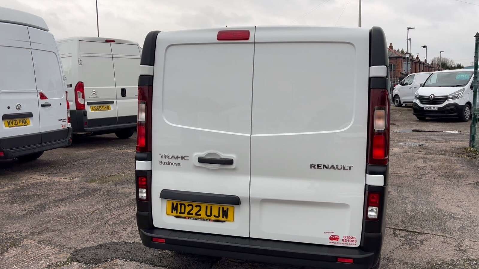 2022 RENAULT TRAFIC 2022 RENAULT TRAFIC