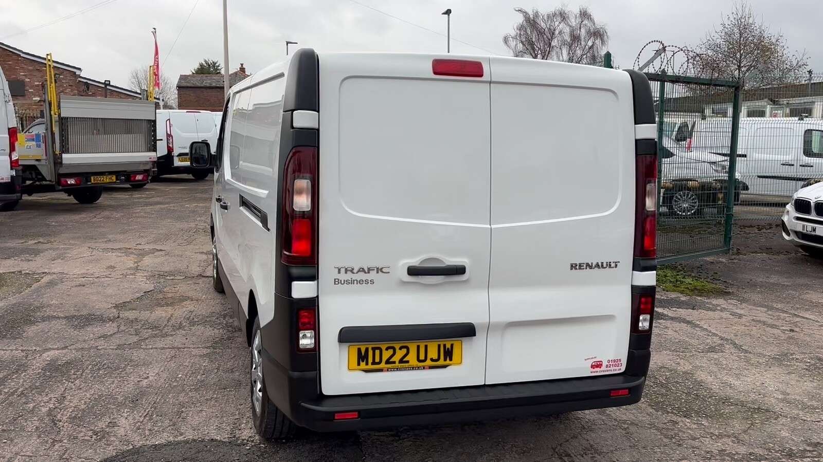 2022 RENAULT TRAFIC 2022 RENAULT TRAFIC