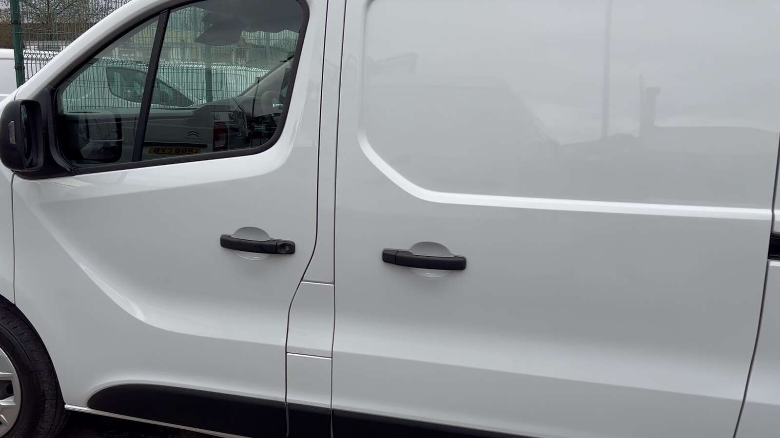 2022 RENAULT TRAFIC 2022 RENAULT TRAFIC