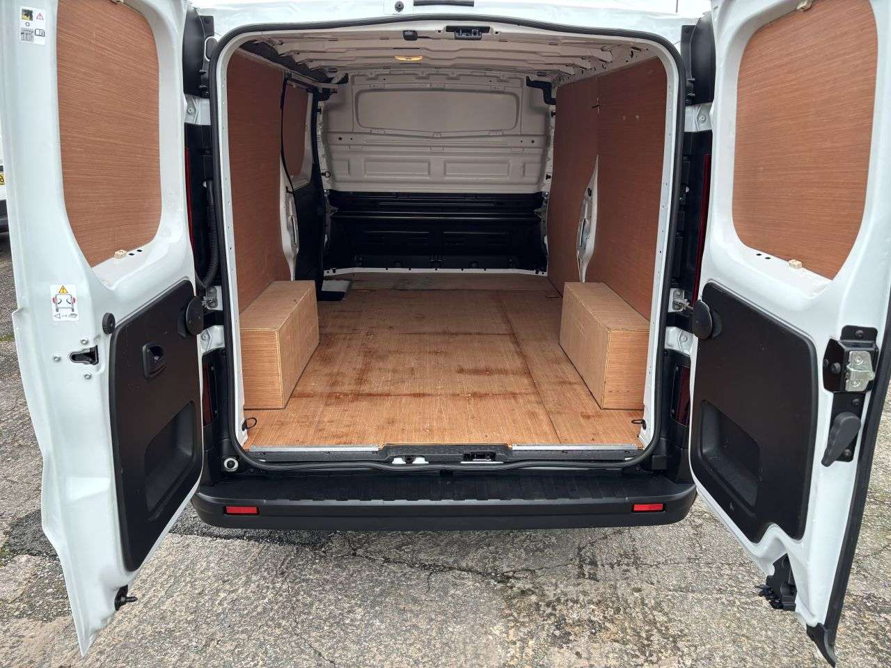 2022 RENAULT TRAFIC 2022 RENAULT TRAFIC