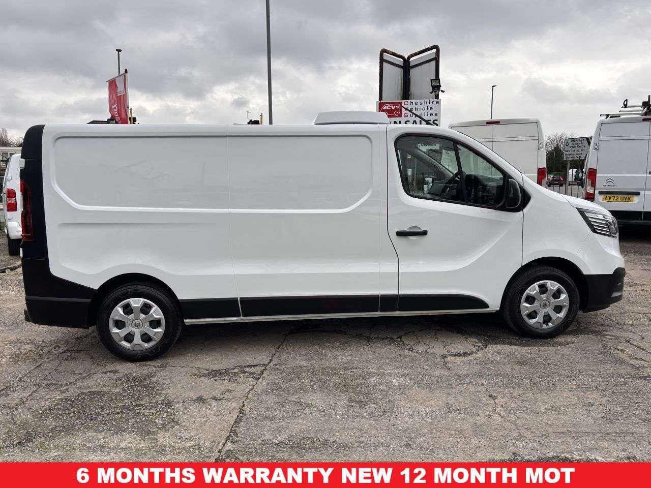 2022 RENAULT TRAFIC 2022 RENAULT TRAFIC
