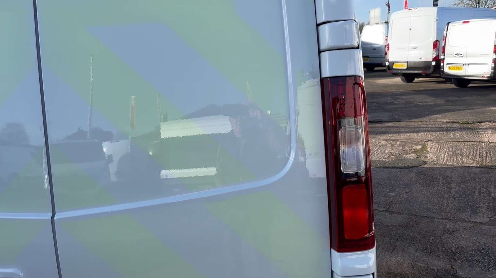 2024 RENAULT TRAFIC 2024 RENAULT TRAFIC