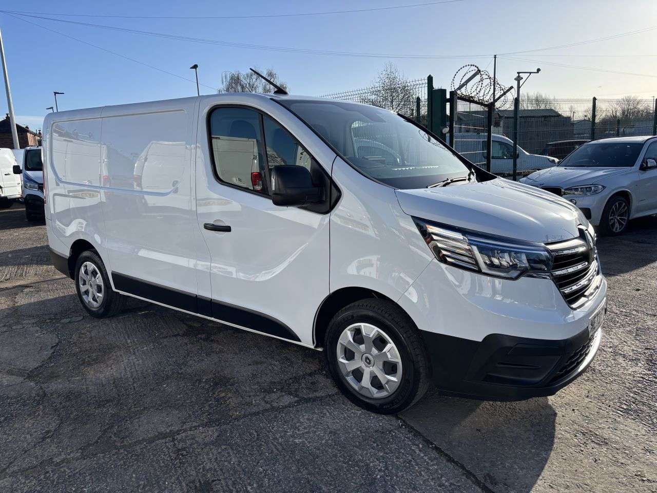 A 2024 RENAULT TRAFIC 2.0 dCi Blue SL30 Advance Panel Van 5dr Diesel Manual L1 H1 Euro 6 (s/s) (1 A 2024 RENAULT TRAFIC 2.0 dCi Blue SL30 Advance Panel Van 5dr Diesel Manual L1 H1 Euro 6 (s/s) (1